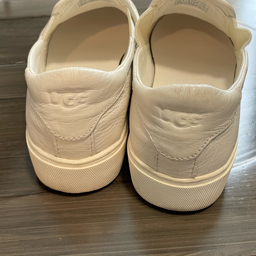 UGG Jass Leather Slip On Sneaker - Picture 4 of 5